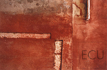 Color photograph of a Venetian wall displaying the modern, abstract and contemporary design that is part of Venetian and Italian artistic tradition